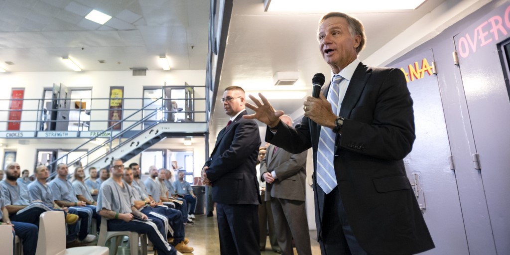 Haslam and Parker at a TN state prison